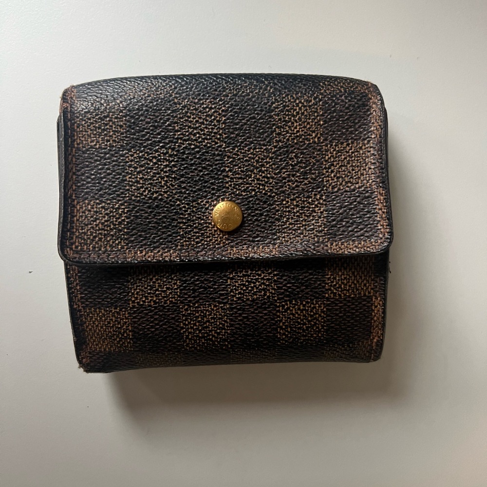 Authentic Louis Vuitton Wallet